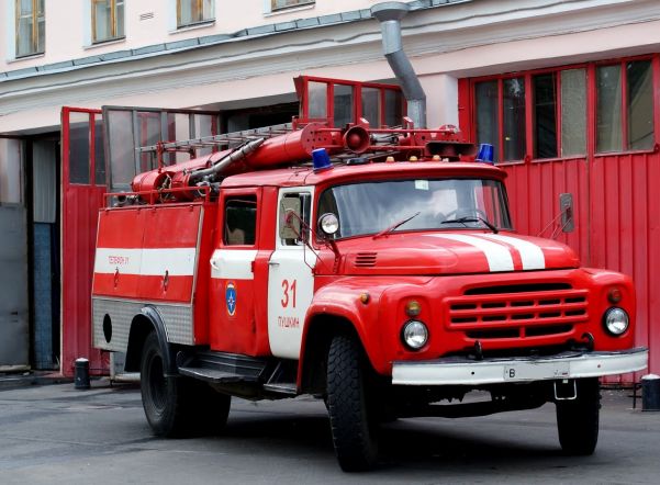 Пожар в Университете МВД в Петербурге потушен