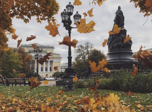 Петербург возглавил рейтинг культурных городов России