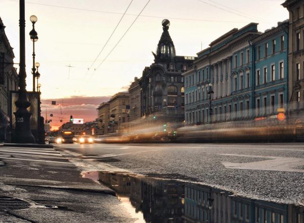 В Петербурге с 16 октября перекрыли сразу несколько улиц