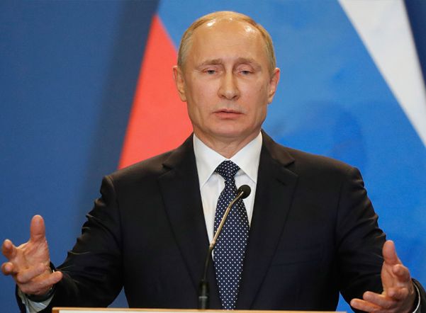 Путин снизил зарплаты президента и премьер-министра в 2018 году