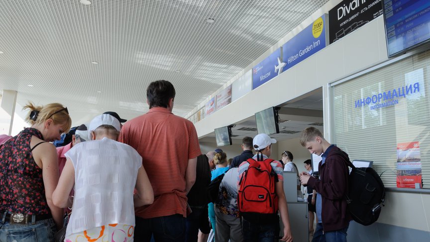 Отпуск без срывов: за границу можно выехать с долгом в 29 999 рублей