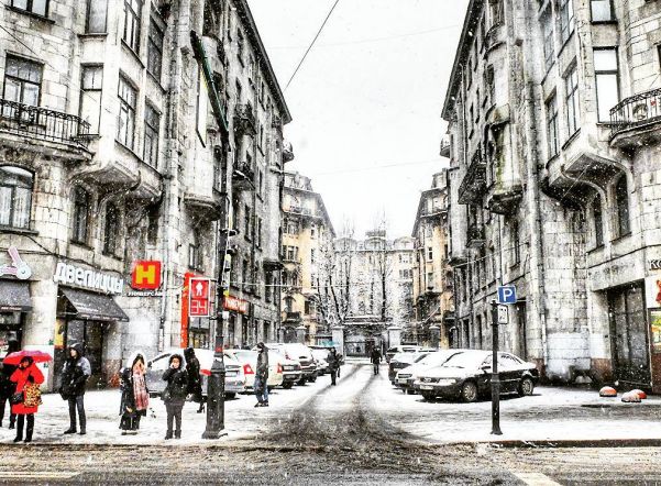 В Петербурге 8 декабря будет сильный снег с дождем