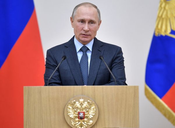 Путин приказал вывести российские войска из Сирии