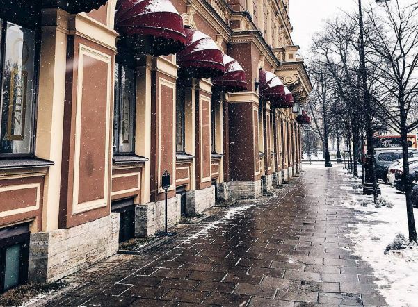 В Петербурге 4 декабря будет ветрено и снежно
