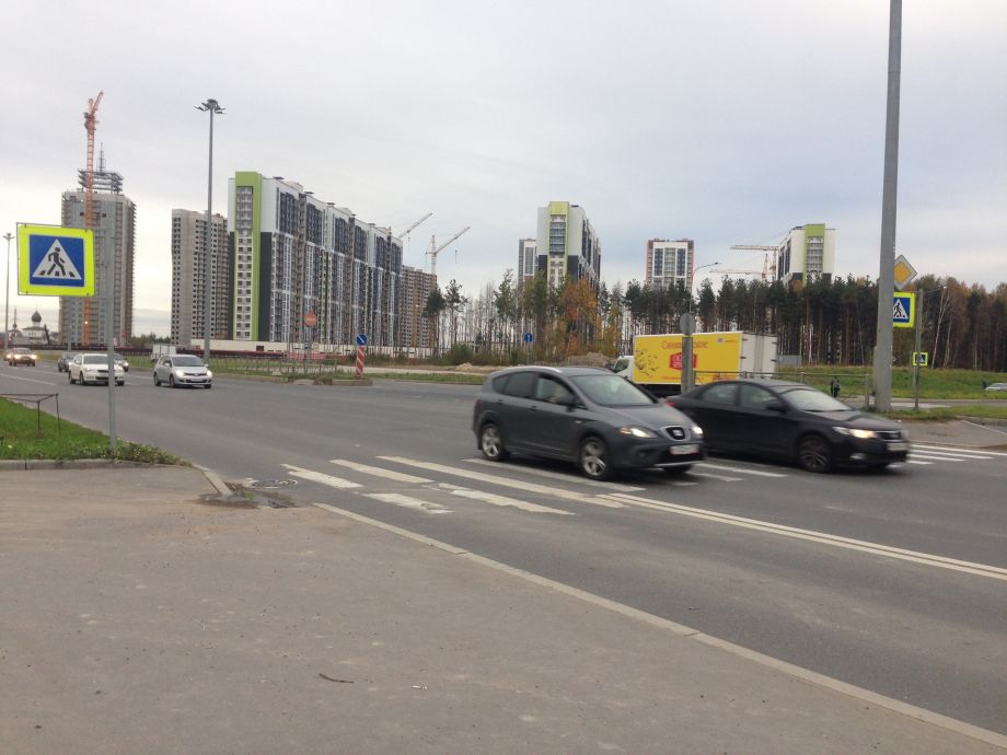 На аварийном перекрестке Парашютной и Шуваловского установят светофор На аварийном перекрестке Парашютной и Шуваловского установят светофор