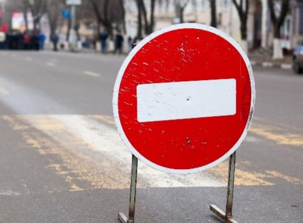 До 30 октября закрывается перекресток между проспектом Наставников и Ленской улицей До 30 октября закрывается перекресток между проспектом Наставников и Ленской улицей