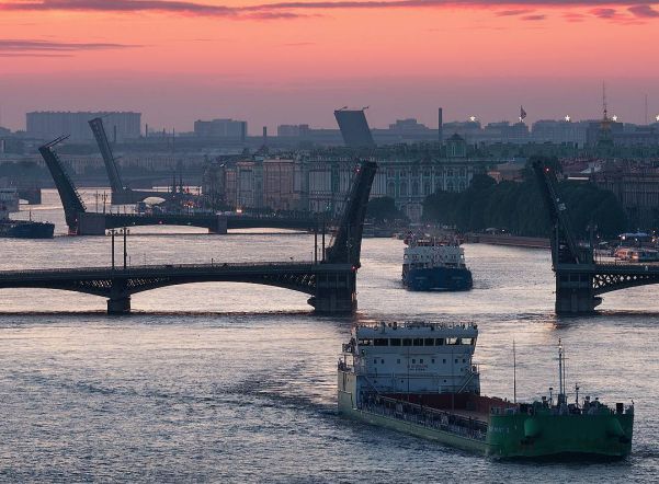 За 2017 год мосты Петербурга развели уже более 1600 раз За 2017 год мосты Петербурга развели уже более 1600 раз