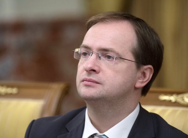 Мединский опроверг наличие черных списков участников Петербургского культурного форума Мединский опроверг наличие черных списков участников Петербургского культурного форума