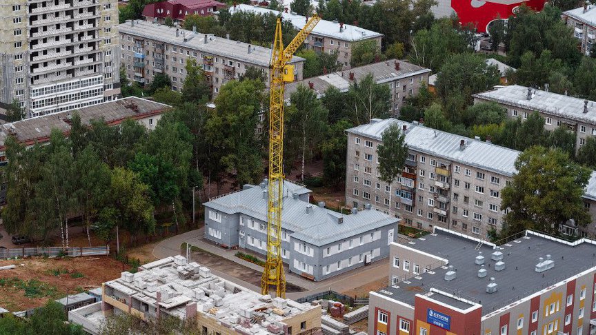 Эксперты: спад жилищного строительства продолжается