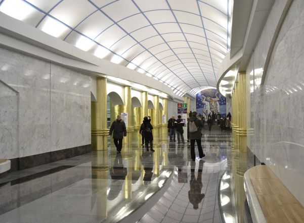 Станция метро «Международная» открыта после проверки Станция метро «Международная» открыта после проверки