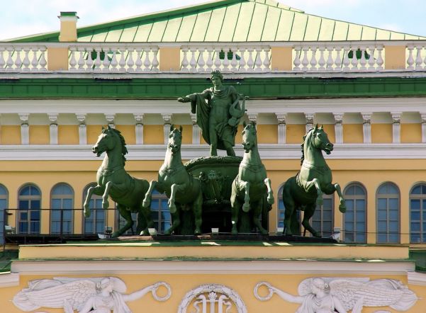 Театральные премьеры до конца 2017 года, которые нельзя пропустить Театральные премьеры до конца 2017 года, которые нельзя пропустить