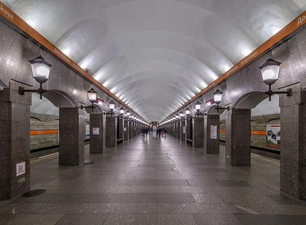 Станцию метро «Достоевская» открыли после проверки