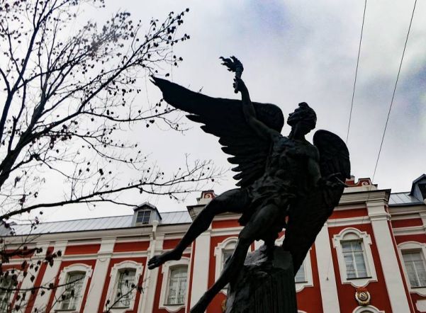 Полтавченко попросили создать комиссию по переезду СПбГУ в новый кампус Полтавченко попросили создать комиссию по переезду СПбГУ в новый кампус