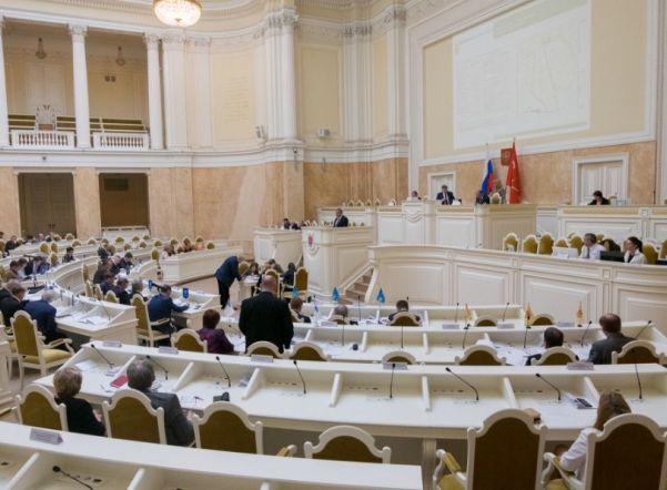 Парламент Петербурга выступил за сохранение льгот на имущество для промышленности Парламент Петербурга выступил за сохранение льгот на имущество для промышленности