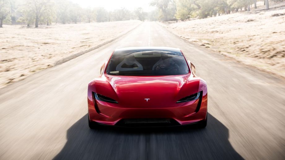 Илон Маск представил первую беспилотную фуру Tesla