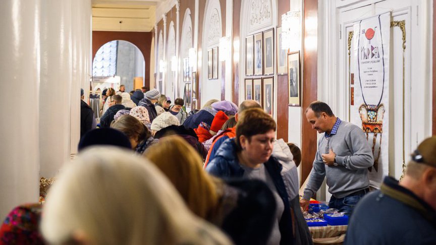 Лапти, горшки и волынки: в Кирове прошёл фестиваль «Кладовая ремёсел»