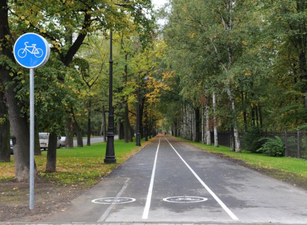 Смольный объявил конкурс на проектирование трех велодорожек за 42,1 млн рублей