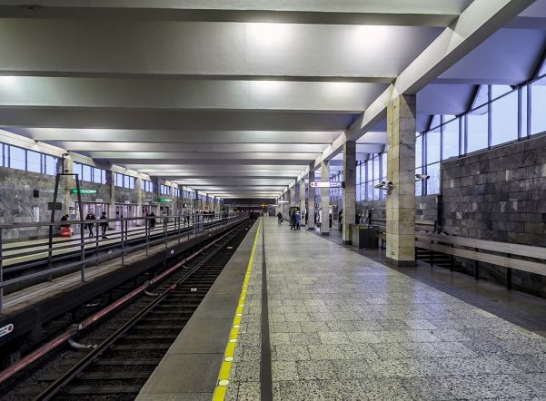 На станции метро «Рыбацкое» ничего опасного не нашли На станции метро «Рыбацкое» ничего опасного не нашли