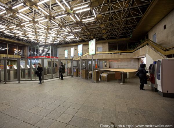 Станция метро «Политехническая» открылась после проверки