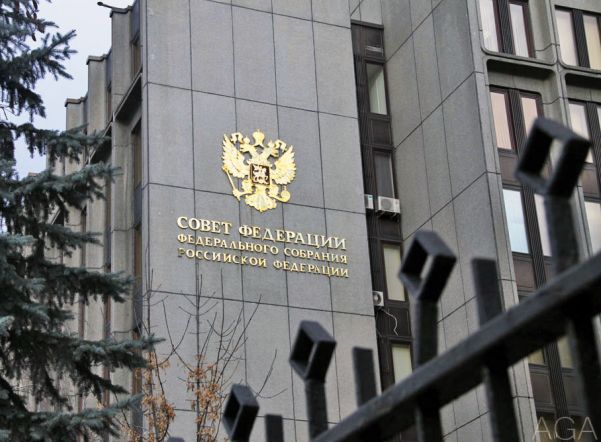Совет Федерации назначил выборы президента России на 18 марта Совет Федерации назначил выборы президента России на 18 марта