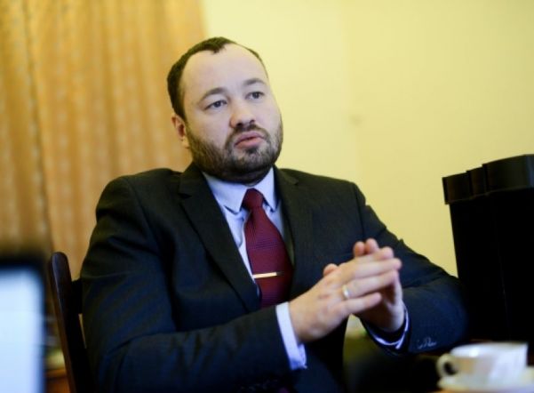 Депутат ЗакСа Анохин заявил об участии Навального в рэп-баттле Депутат ЗакСа Анохин заявил об участии Навального в рэп-баттле