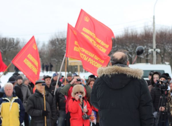 Петербургская оппозиция заявила о невозможности объединения