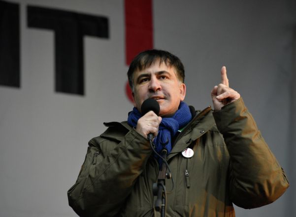 Саакашвили в открытом письме попросил Порошенко подать в отставку Саакашвили в открытом письме попросил Порошенко подать в отставку