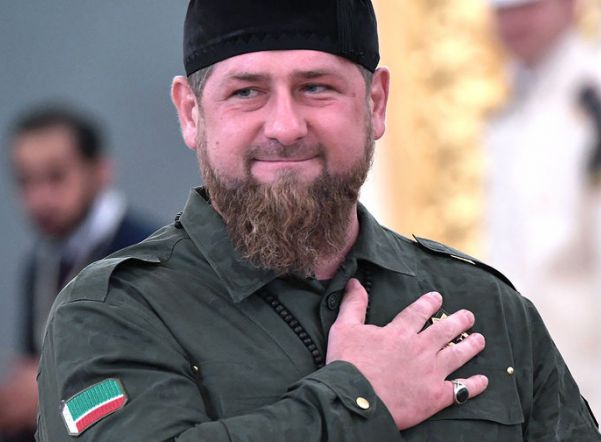 В Кремле прокомментировали включение Кадырова в «список Магнитского» В Кремле прокомментировали включение Кадырова в «список Магнитского»