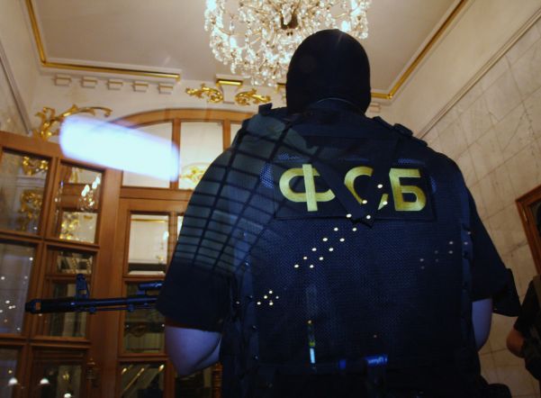 ФСБ увезла на допрос наследника Оганесяна в Минкульте