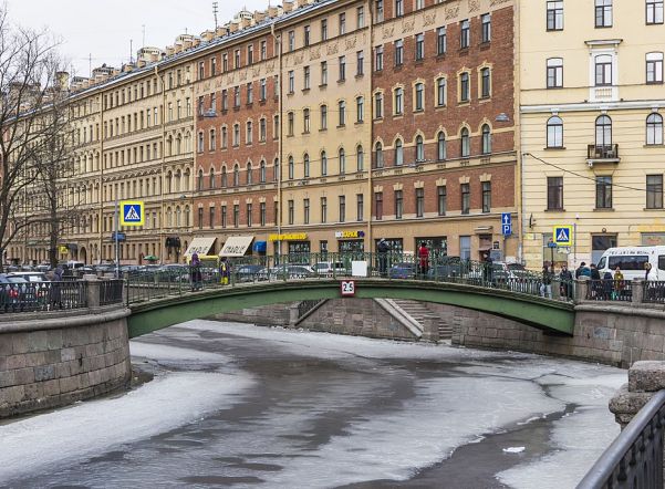 Открытие Сенного моста задержали на полтора месяца Открытие Сенного моста задержали на полтора месяца