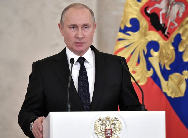 ЦИК разрешил Путину вступить в президентскую гонку