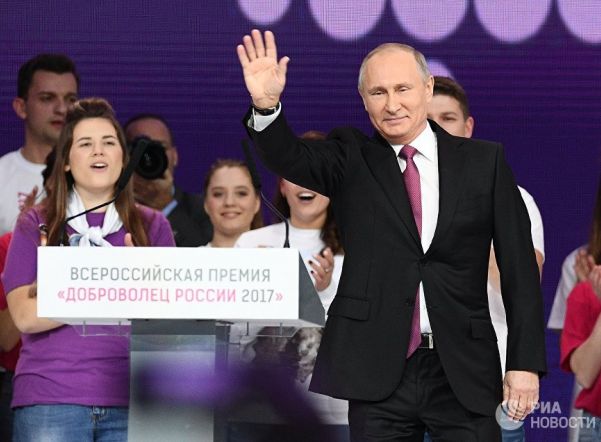 Путин объявил о своем участии в выборах президента