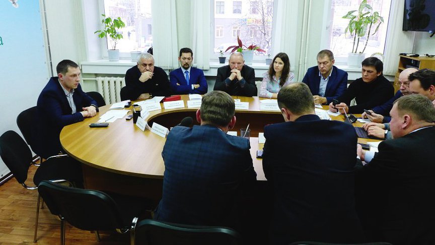 Общественники попросят отремонтировать больше дорог в 2018 году